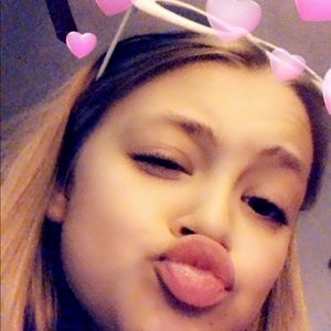 Meet your Posher, Payslee